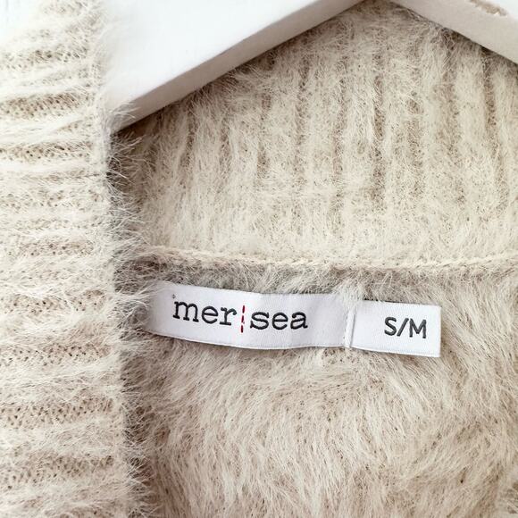 Mersea Iced Latte Cream Chalet Mockneck Fuzzy Knit Kangaroo Pocket Sweater S/M - Picture 7 of 15